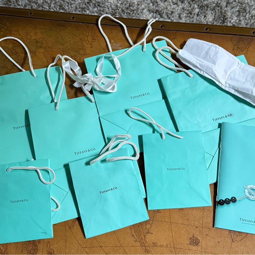💰SALE Tiffany & Co. Iconic Blue Gift Bags Collection